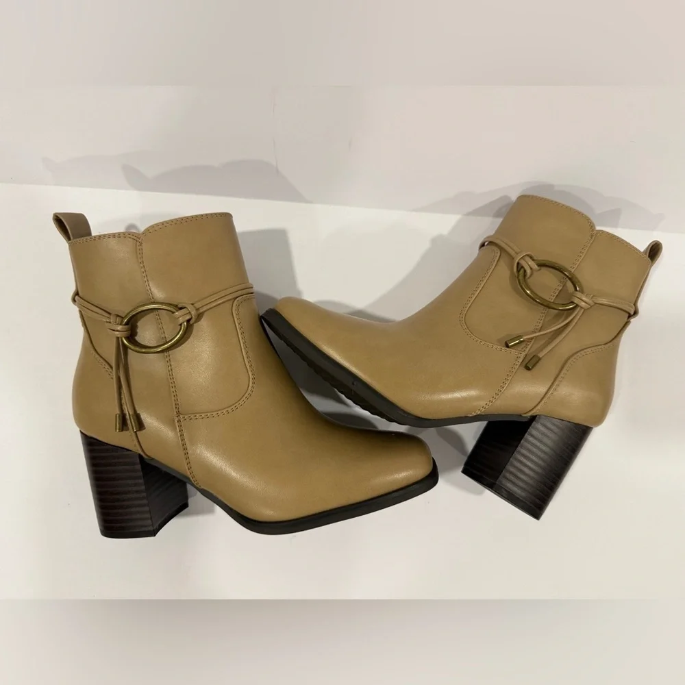 Croft & Barrow Tan Ankle Boots Women’s 5.5 Medium Block Heel Side Zip NWOT - Picture 3 of 10